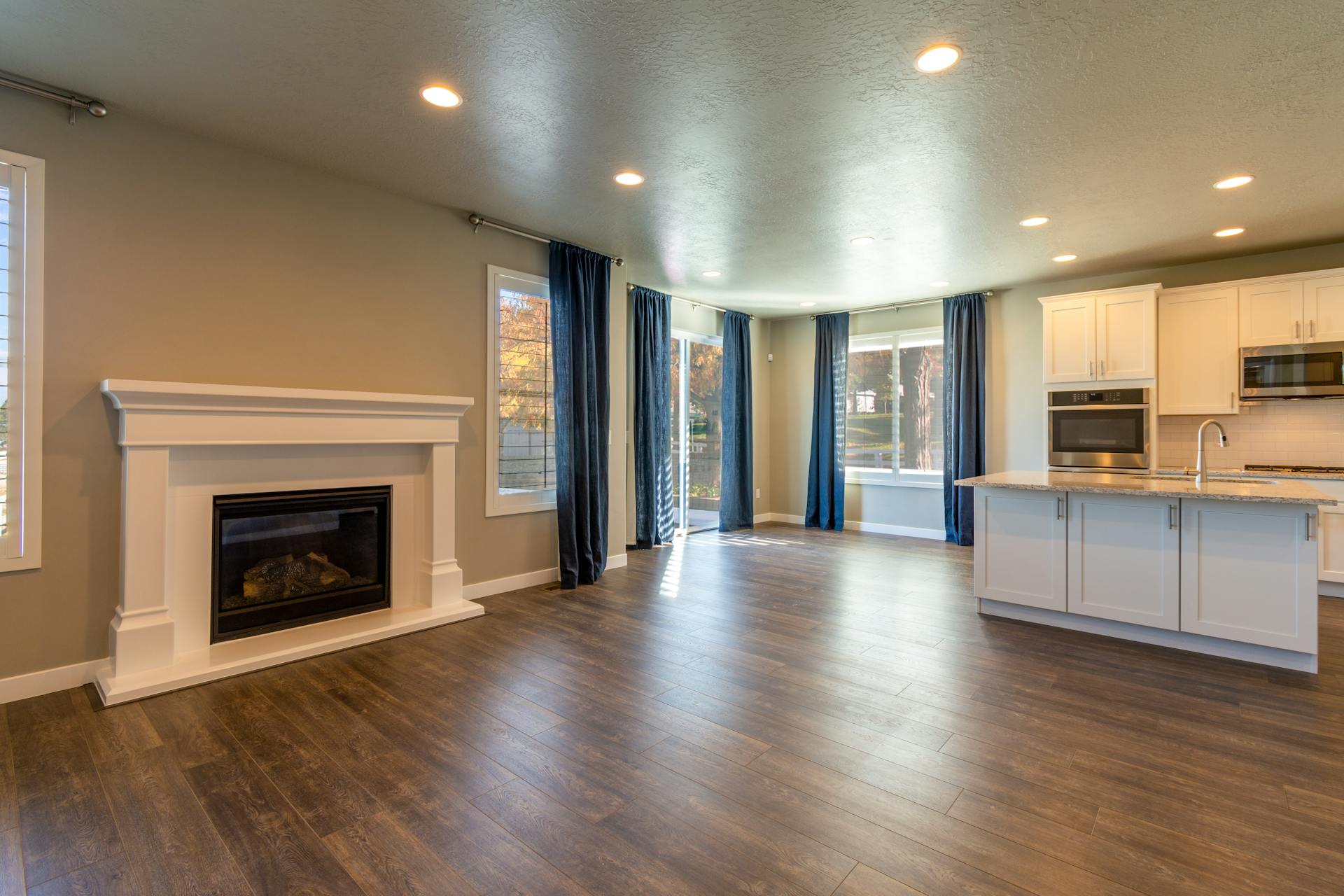 Tools Wood Shop -Tools Wood Shop pexels michaelgaultphotos 10258626